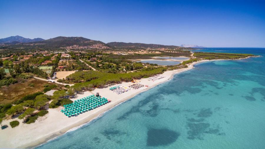 Nicolaus Club Li Cucutti Hotel Agrustos ภายนอก รูปภาพ